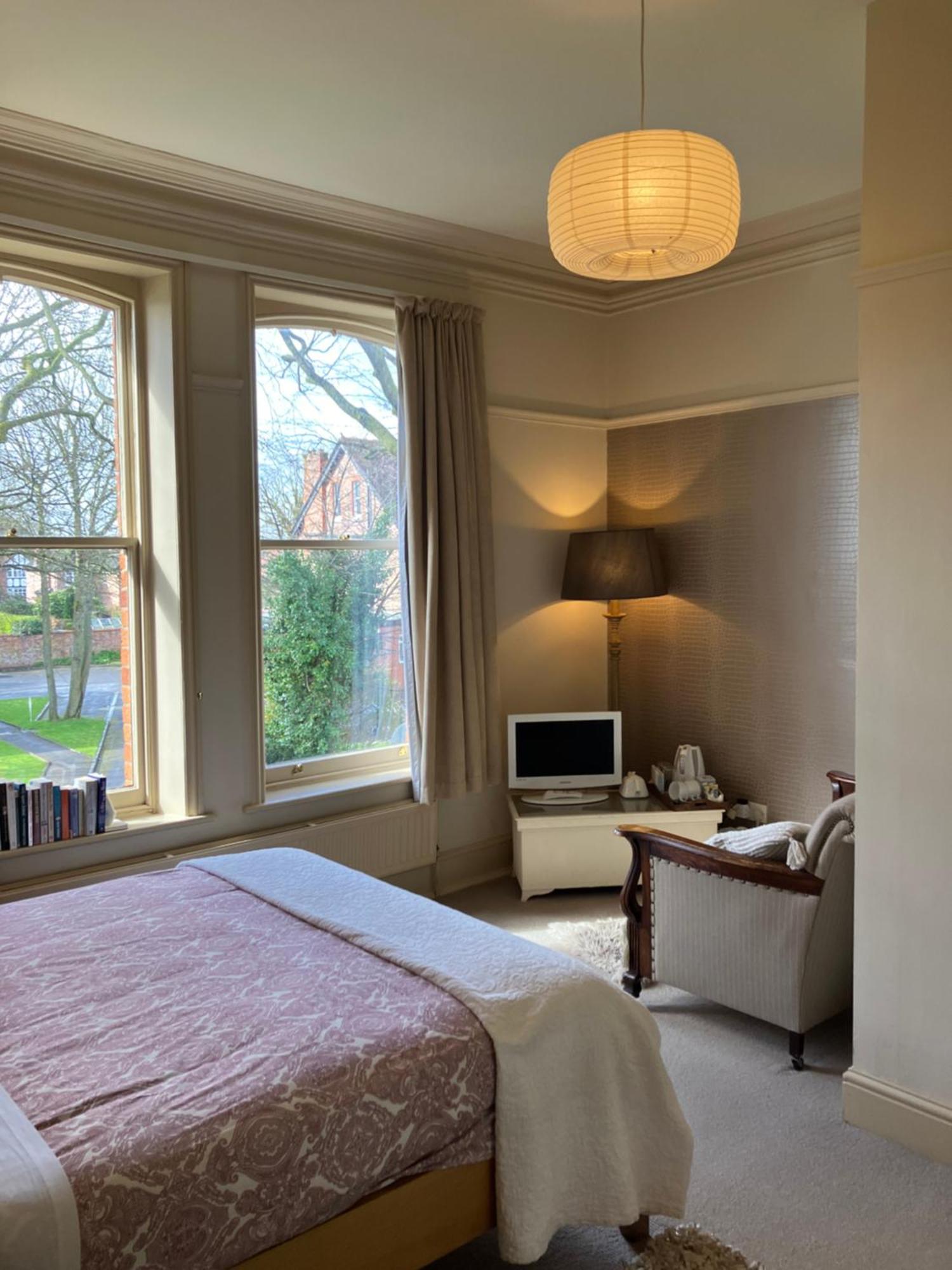 Cornerstones Guest House Сейл Екстер'єр фото