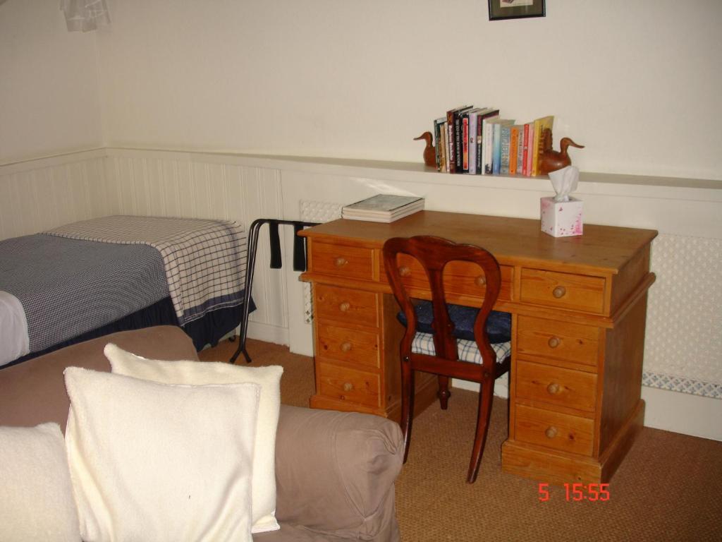 Cornerstones Guest House Сейл Номер фото